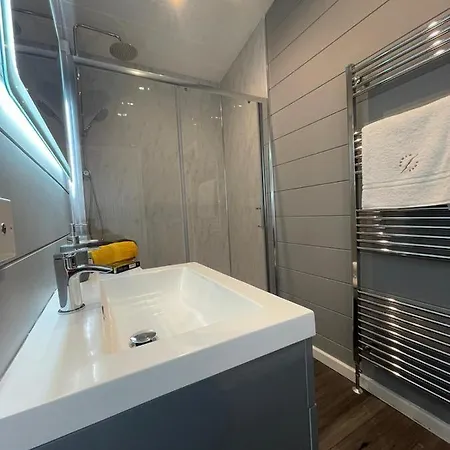 P75 - Studio Pod With Hot Tub Bethesda Exterior photo